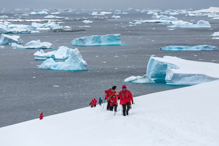 Poesidon Expeditions, mv Sea Spirit, Hiking 6 @MAKHOROV.jpg
